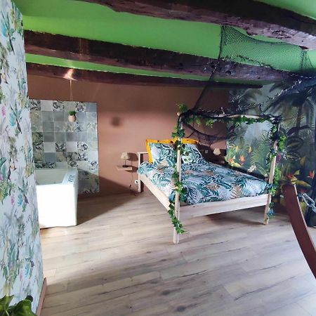 Saint-Pierre-de-PlesguenL'Evasion Jungle公寓 外观 照片
